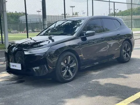 BMW iX 2022