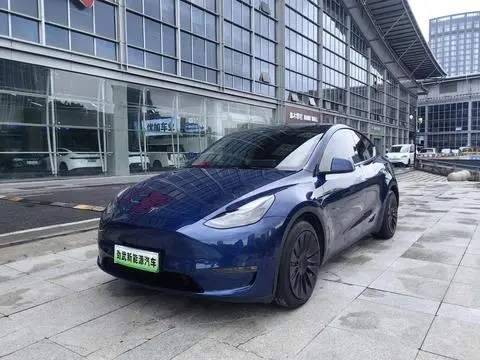 Tesla Model Y 2021 — фото 1