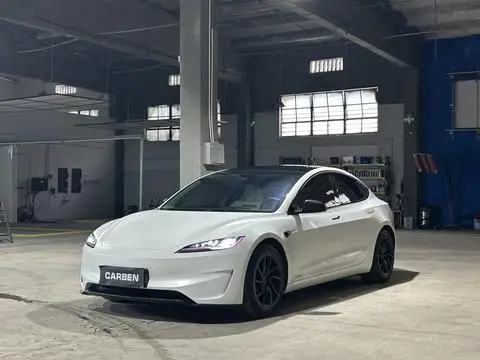 Tesla Model 3 2024