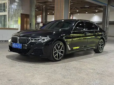 BMW 5 Series 2021