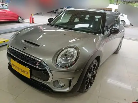 MINI CLUBMAN 2018