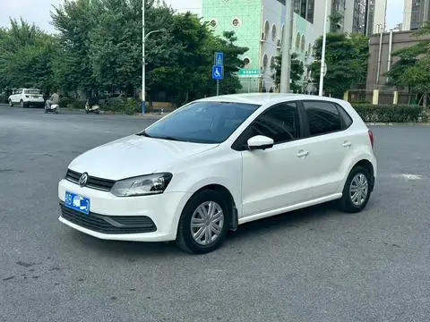 Volkswagen Polo 2018 — фото 1