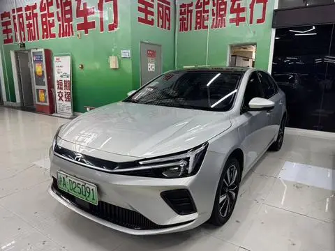 Rising Auto 飞凡ER6 2021