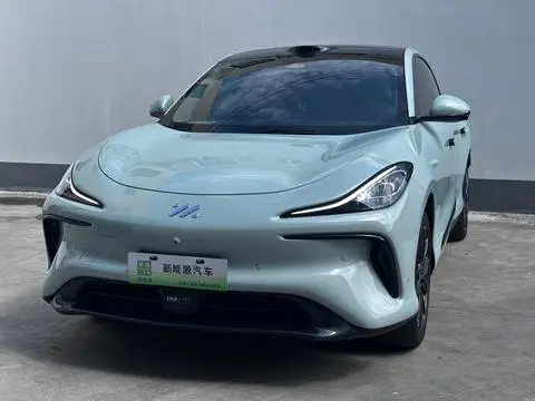 IM Motors 智己LS6 2023