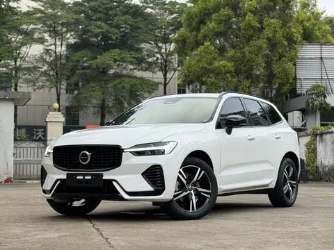 Volvo XC60 2022