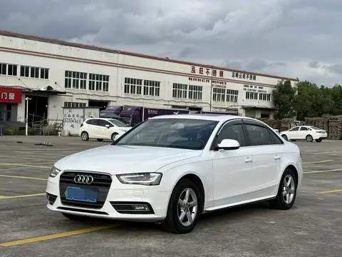 Audi A4L 2013
