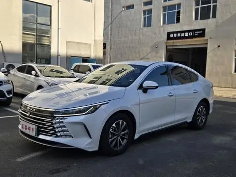 BYD 驱逐舰05 2024