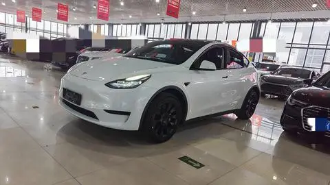 Tesla Model Y 2022 — фото 1