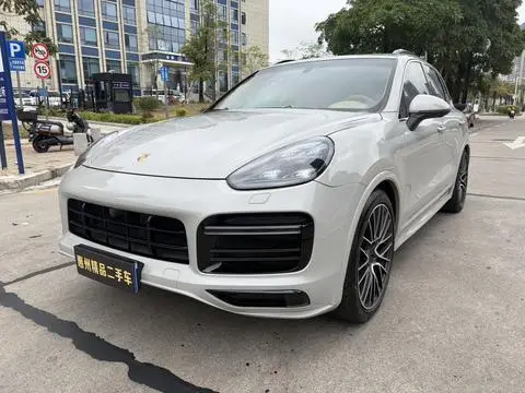 Porsche Cayenne 2016