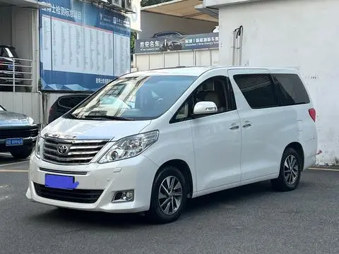 Toyota 埃尔法 2012