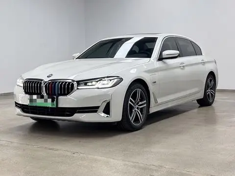 BMW 5 Series PHEV 2022