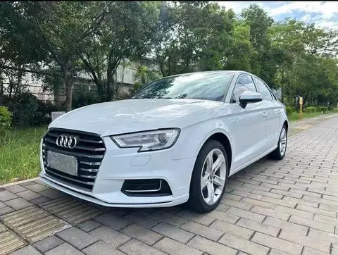 Audi A3 2020 — фото 1