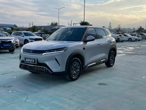 BYD 元UP 2025