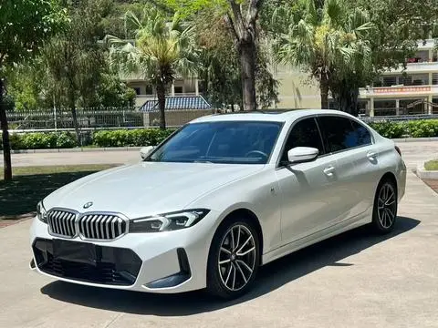 BMW 3 Series 2023 — фото 1