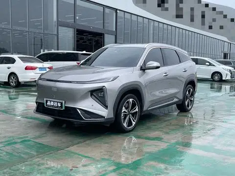 Geely L7 2025