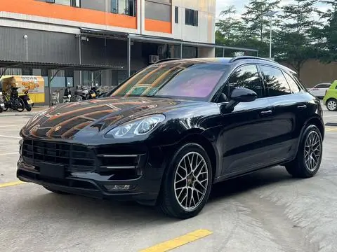 Porsche Macan 2014 — фото 1