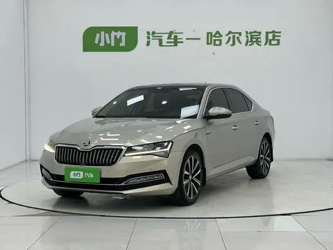 Skoda Superb 2022