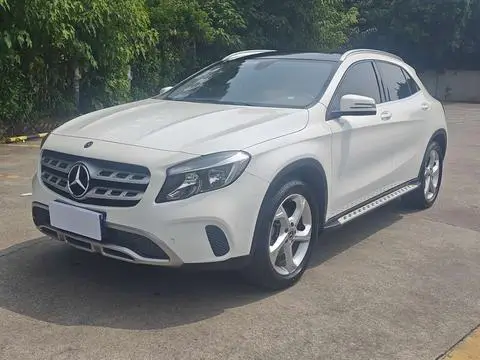 Mercedes-Benz GLA 2017