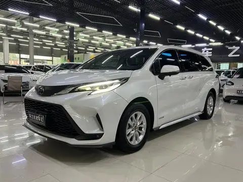 Toyota Granvia 2023