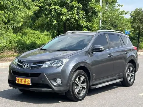 Toyota RAV4 2015