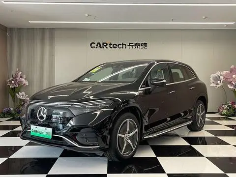 Mercedes-Benz EQS SUV 2025