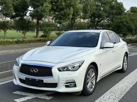 Infiniti Q50L 2016 — фото 1