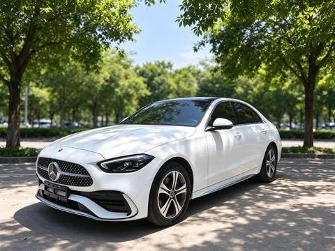 Mercedes-Benz C-Class 2022 — фото 1