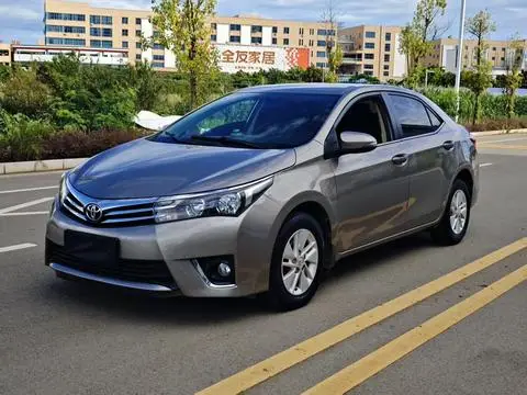 Toyota Corolla 2017 — фото 1