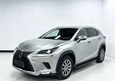 Lexus NX 2018
