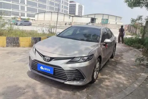 Toyota Camry 2021