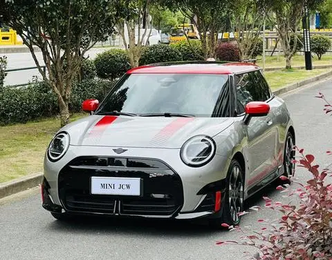 MINI MINI JCW 2026