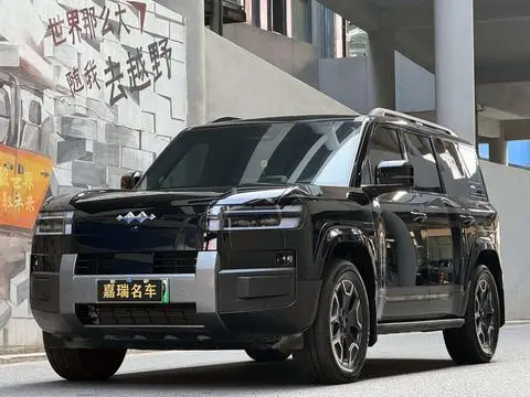 BYD Leopard 钛7 PHEV 2025