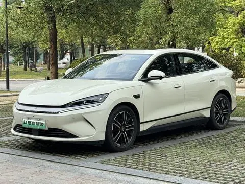 BYD 秦L EV 2025
