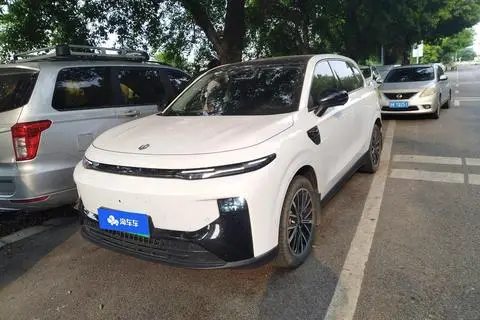 Leapmotor B10 2025