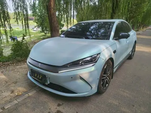 BYD 秦L EV 2025