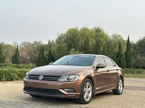 Volkswagen Lamando 2015
