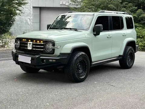 TANK 300 2021