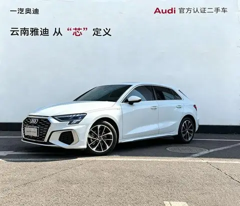 Audi A3 2024 — фото 1