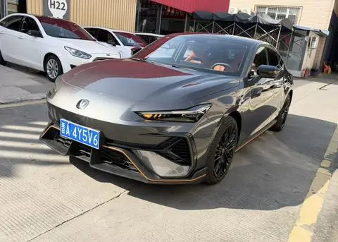 Changan UNI-V 2025