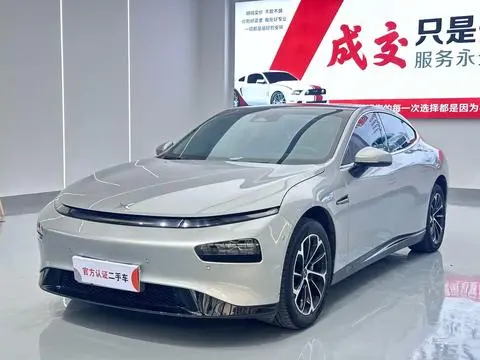XPeng 小鹏P7 2022 — фото 1