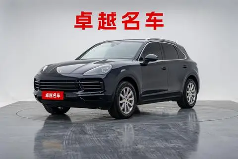 Porsche Cayenne 2018 — фото 1