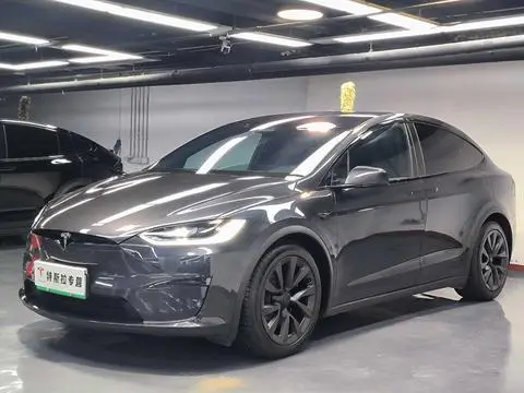 Tesla Model X 2023