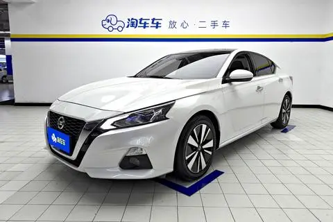 Nissan Teana 2021
