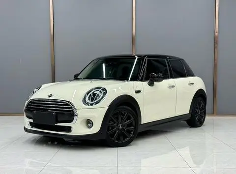 MINI MINI 2018