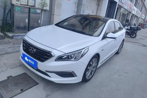 Hyundai 索纳塔九 2015