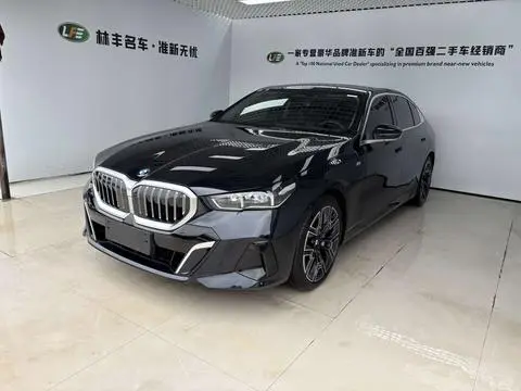 BMW 5 Series 2025