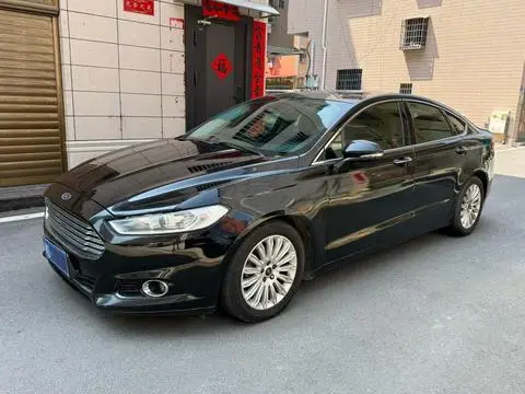 Ford 蒙迪欧 2013