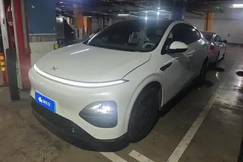 XPeng 小鹏G6 2025
