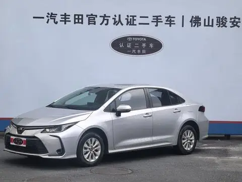 Toyota Corolla 2019 — фото 1