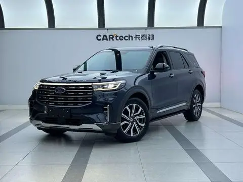 Ford 探险者 2023 — фото 1